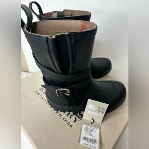 New Authentic Burberry mini mid-buckle rubber rain Boots toddler 10 shoes 27